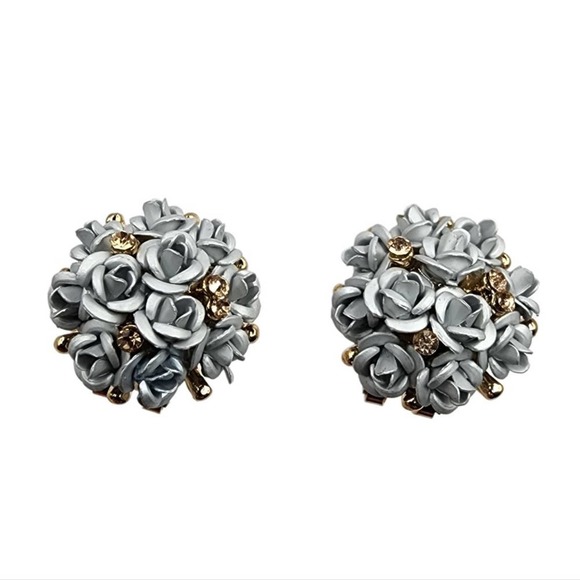 Boheme Jewelry - Gray Rose Bouquet Round Earring Floral Ear Jewelry